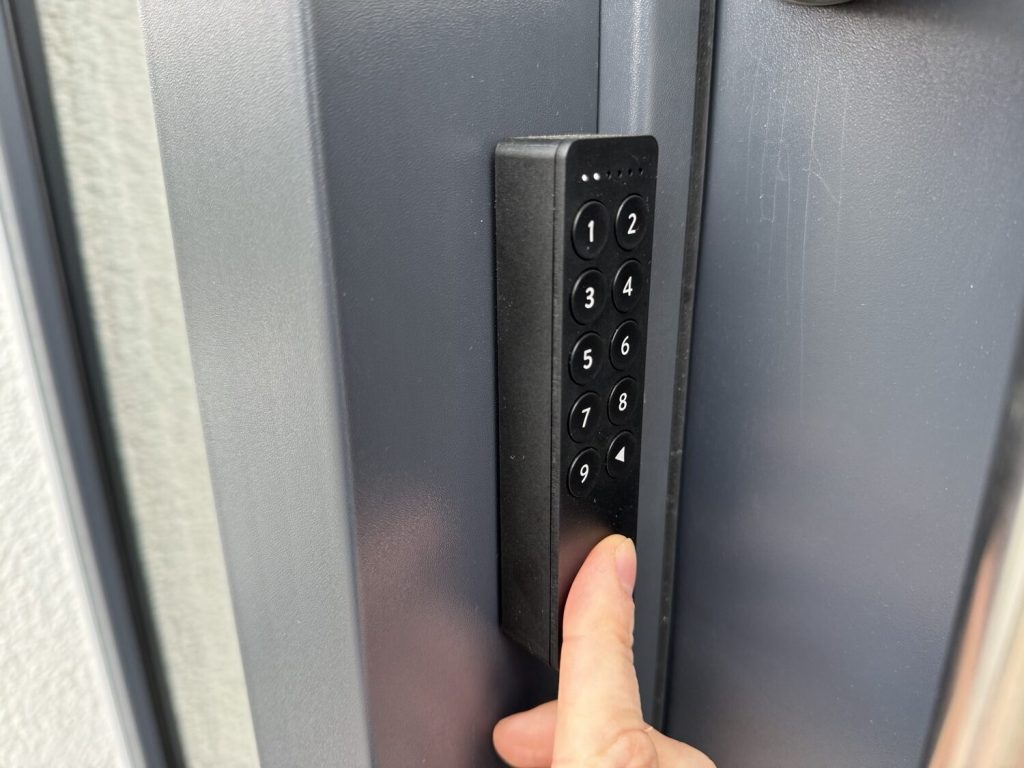 Clavier à empreinte Nuki Keypad installé par serrurier à Challans